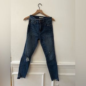 Curvy 9” High Rise Madewell Jeans EUC